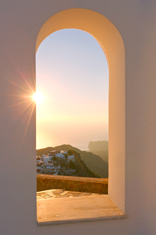 Fenêtre vue sur Nisyros