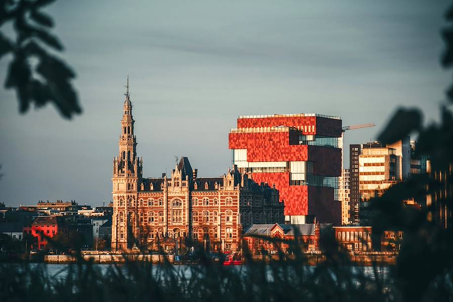 MAS musée © Shana Van Roosbroek unsplash