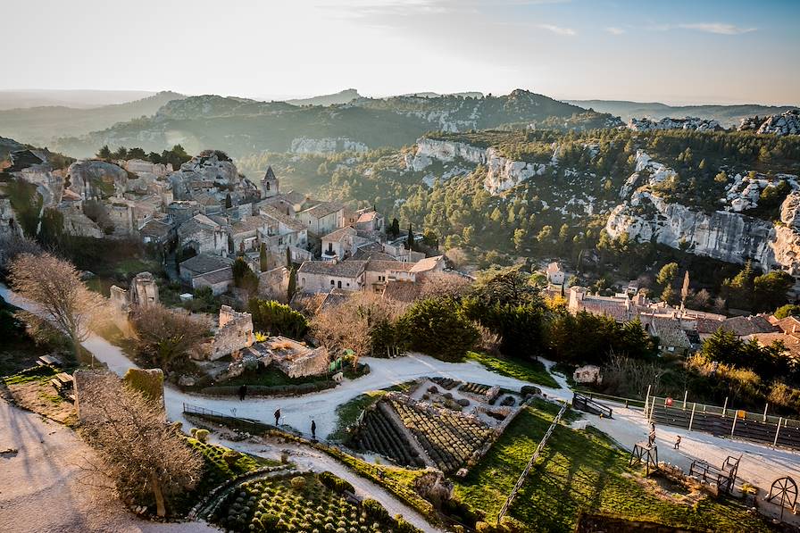 Les Baux-de-Provence - France © Villena Gerald/stock.adobe.com