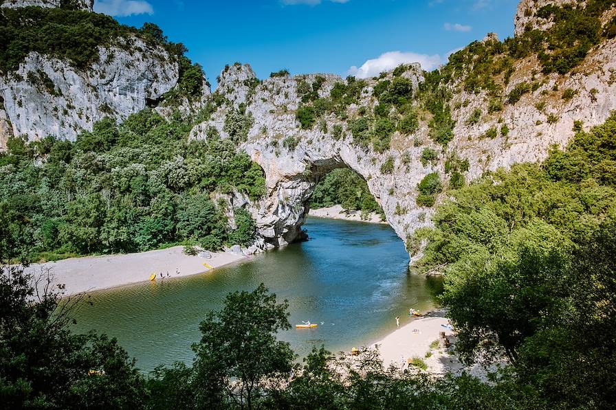 Vallon-Pont-D'Arc - Ardèche - France © Fokke Baarssen / Adobe Stock