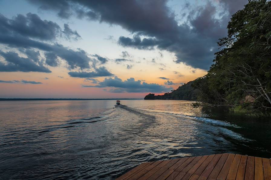 Flores - Guatemala © Gundolf Pfotenhauer/The Family Coppola