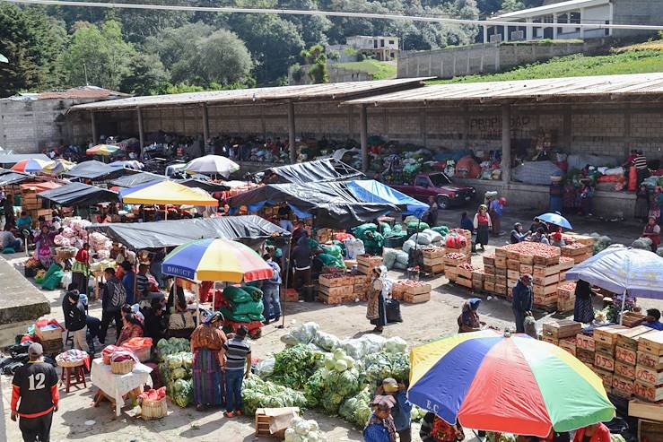 Le marché aux légumes d'Almolonga - Quetzaltenango - Guatemala © Sylvain Ghirardotto