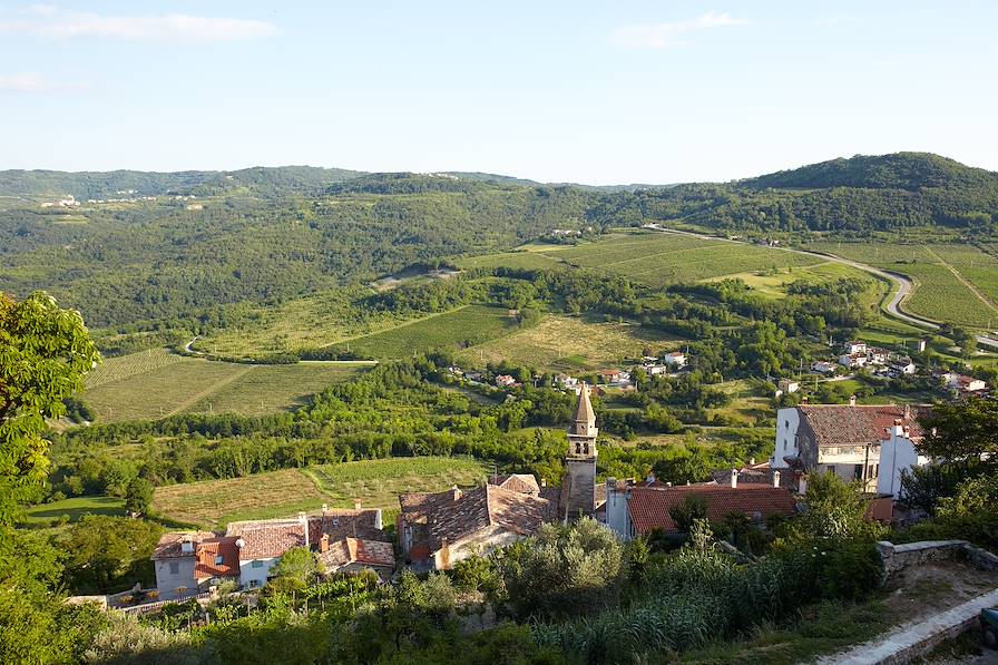 Motovun - Istrie - Croatie © Christian Schwier  / Fotolia.com