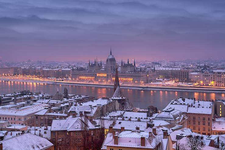 Budapest - Hongrie © Yury - stock.adobe.com