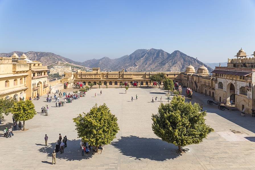 Fort d'Amber - Jaipur - Rajasthan- Inde © John Hofboer / Fotolia