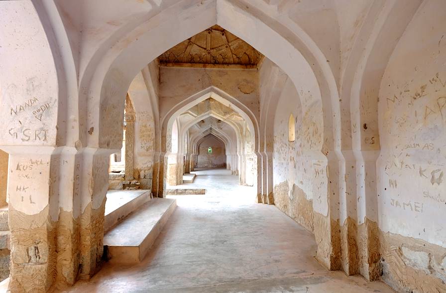 Le bain de la Reine - Hampi - Karnataka - Inde © Maryline Goustiaux