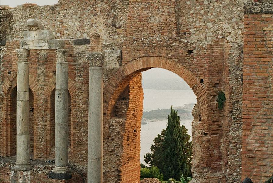 Taormina - Italie © Regos Kornyei/Unsplash