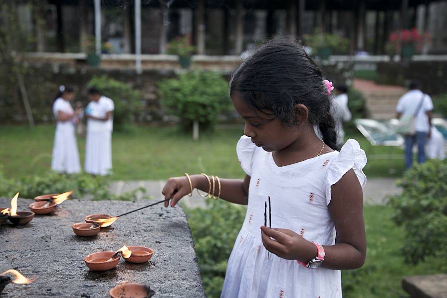 Temple de la Dent - Kandy - Sri Lanka © Dilshad Sadiq / Authenticities