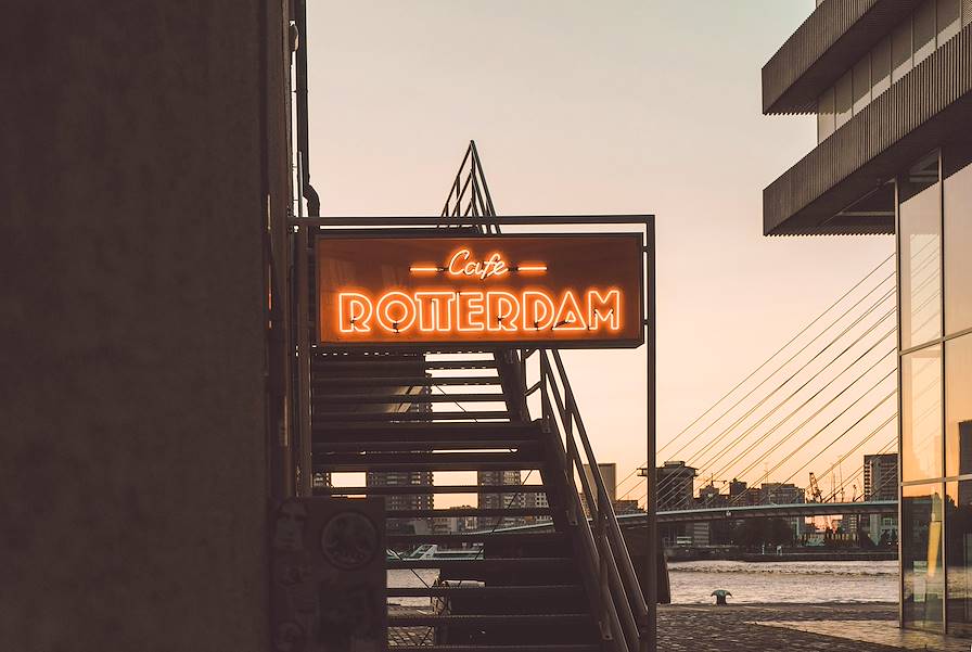 Rottherdam - Pays-Bas © Unsplash / Carlos Zinato