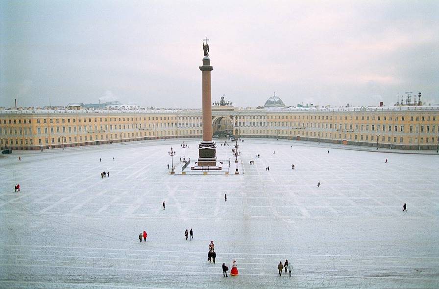 Place du Palais - Saint Petersbourg - Russie © Bernd Jonkmanns/LAIF-REA